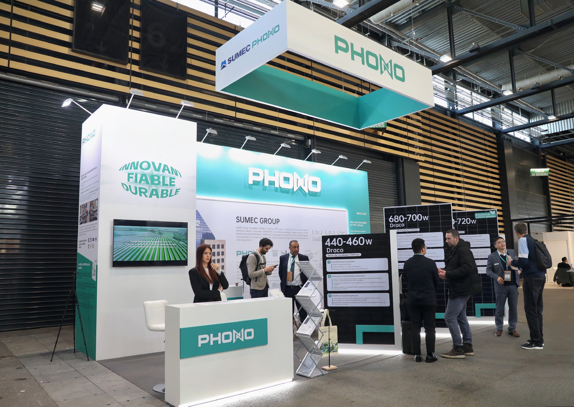 1706145317205188.jpg 展台.jpg